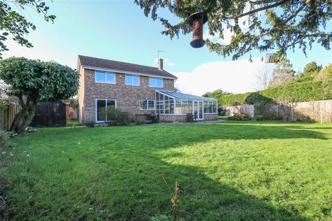 20 Woodham Drive, Hatfield Peverel, Chelmsford, CM3 2RR