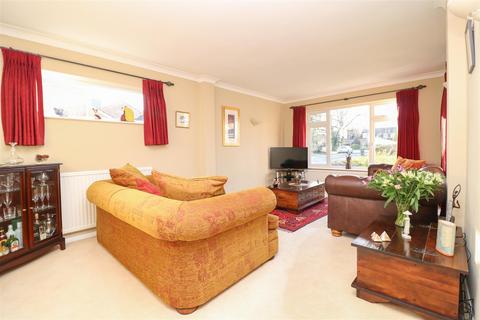 20 Woodham Drive, Hatfield Peverel, Chelmsford, CM3 2RR
