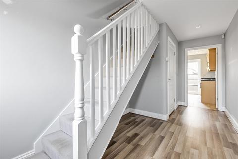 87 Middle Wall, Whitstable, CT5 1BW