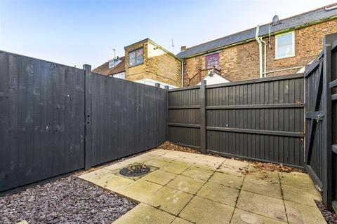 87 Middle Wall, Whitstable, CT5 1BW