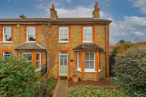 76 Heatherside Road, Epsom, KT19 9QT