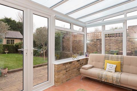 76 Heatherside Road, Epsom, KT19 9QT