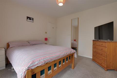 11 Atherton Place, Southall, UB1 3QT