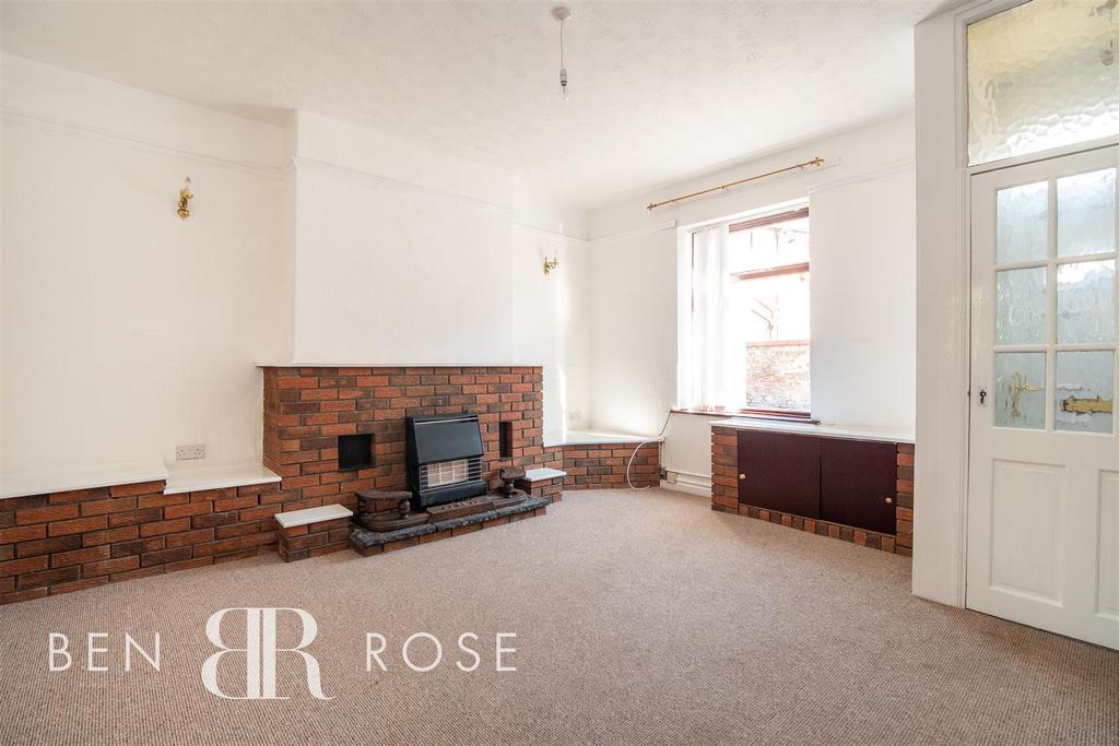 Hamilton Road, Chorley 2 bed terraced house £109,995