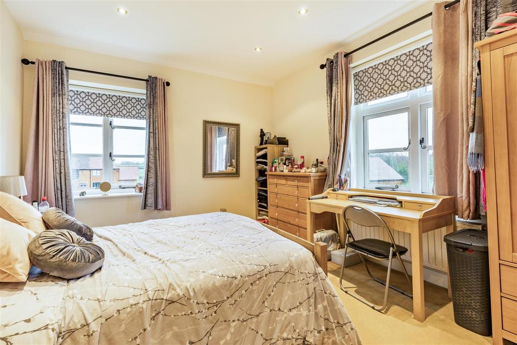 8491381-interior18v2.jpg