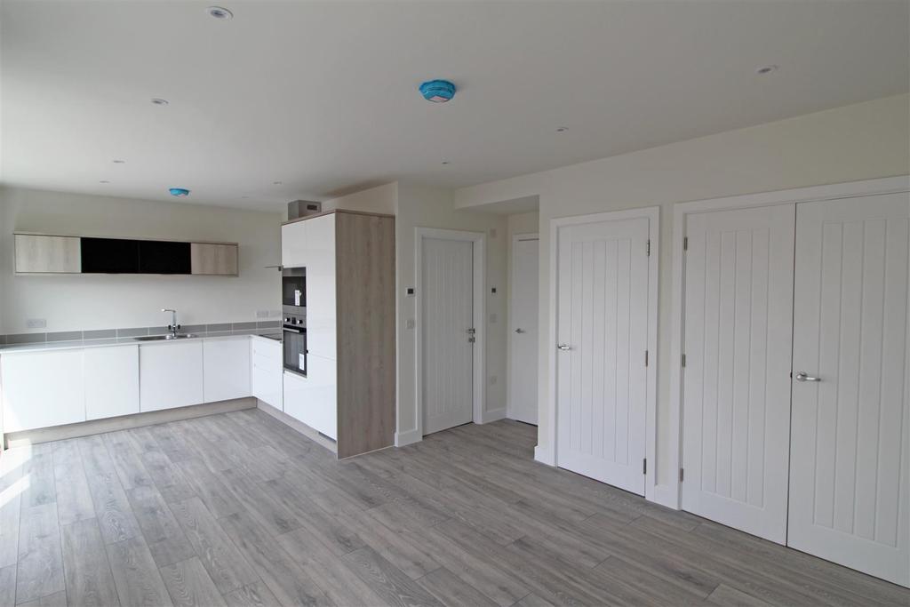 Open plan kitchen/living/dining