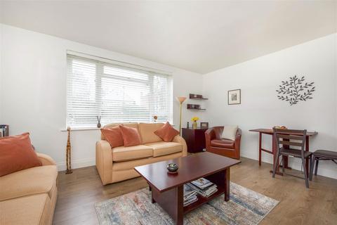 2 bedroom apartment for sale - Wellesley Road, Twickenham