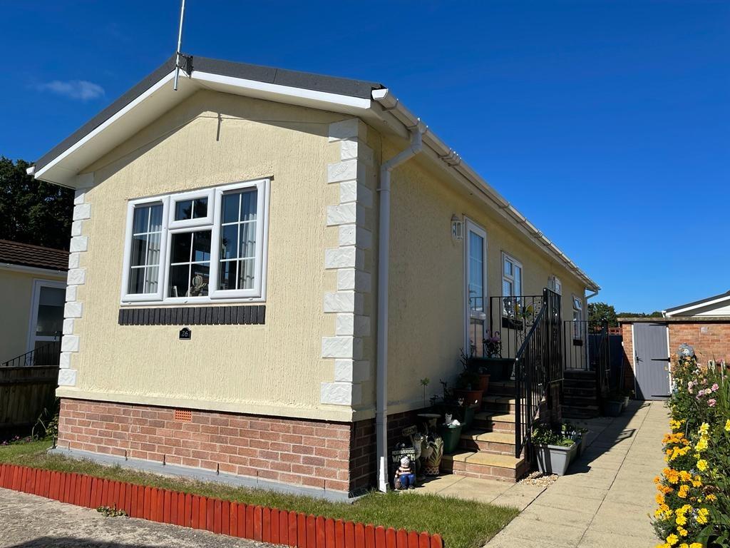 Church Farm Close, Dibden, Southampton, Hampshire, SO45 2 bed mobile