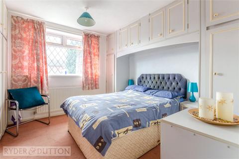 3 Caistor Walk, Oldham, OL1 3DG