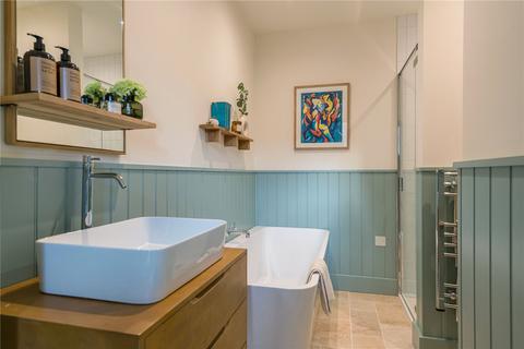 2 bedroom bungalow for sale, Corner Stables, Sturt Farm, Oxford Road, Burford, Oxfordshire, OX18