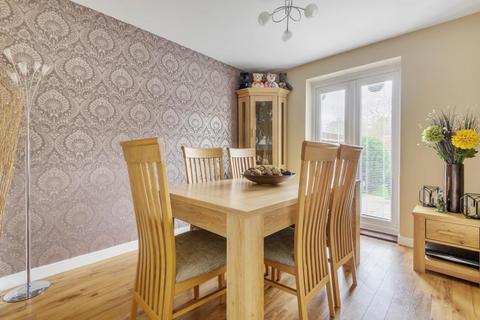 19 Appleton Drive, Basingstoke, RG24 9RW