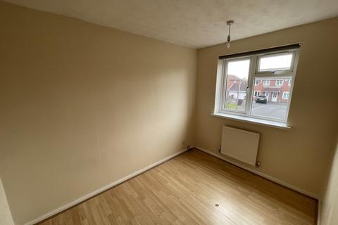 3 bedroom semi-detached house to rent - Larchwood Close, West Knighton, Leicester, LE2