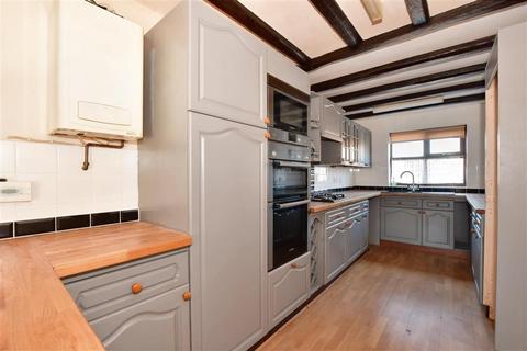4 Shepherdsgate Drive, Herne Bay, CT6 7TX