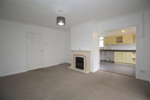 3 bedroom detached house to rent, Kirkstone Drive, Loughborough, LE11