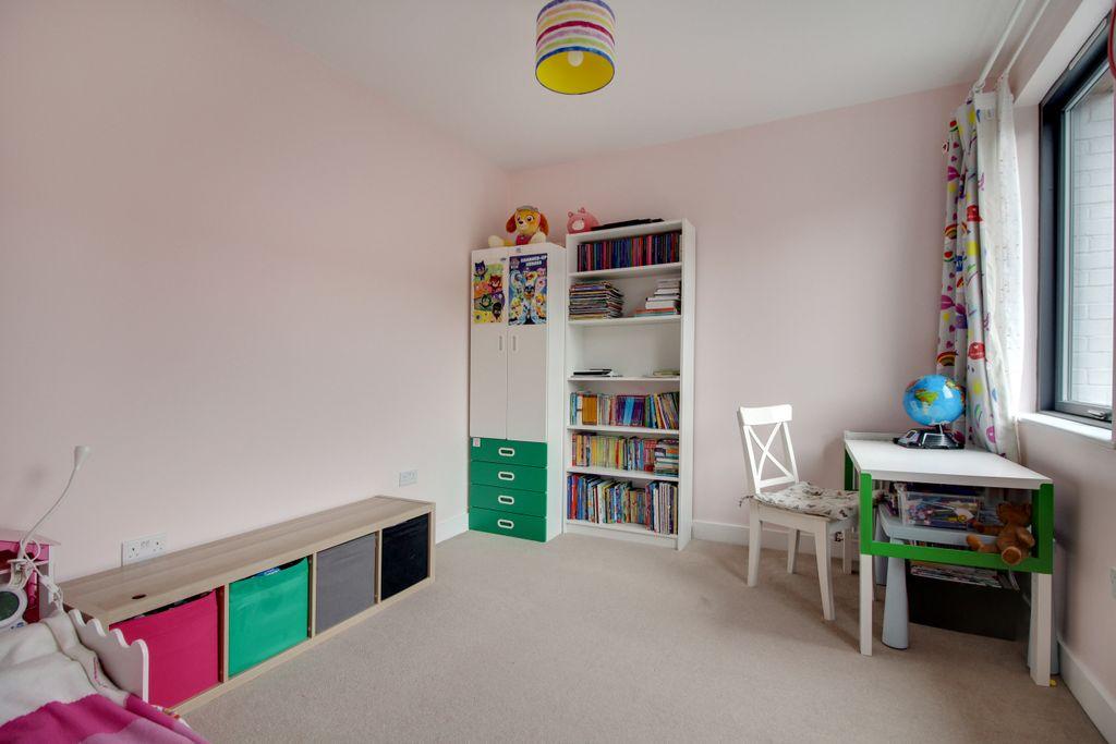 Bedroom 2 (Double)