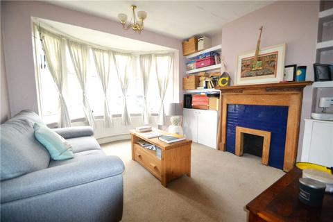 3 bedroom semi-detached house for sale - Gammons Lane, Watford, Herts, WD24