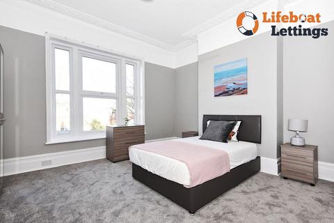 undefined, FOLKESTONE CT20