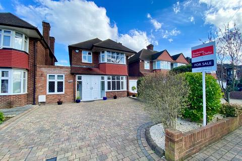 4 bedroom detached house for sale - Salmon Street, Kingsbury, NW9