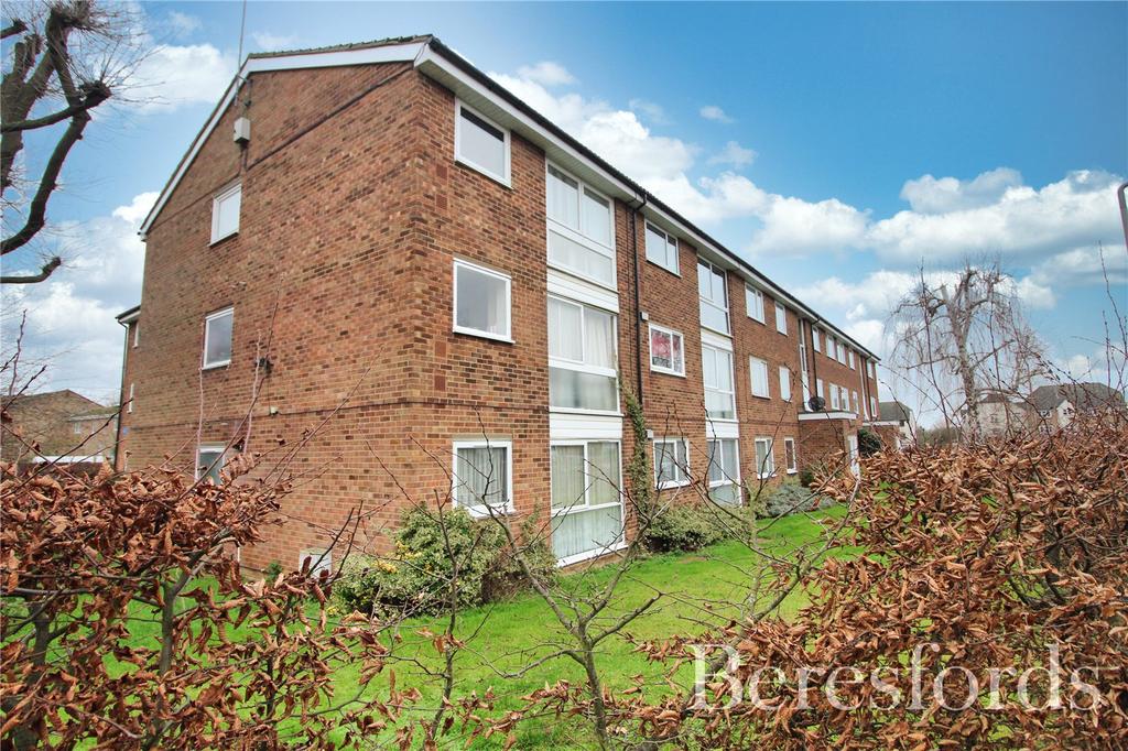 Forest Road, Witham, CM8 2 bed apartment £925 pcm (£213 pw)