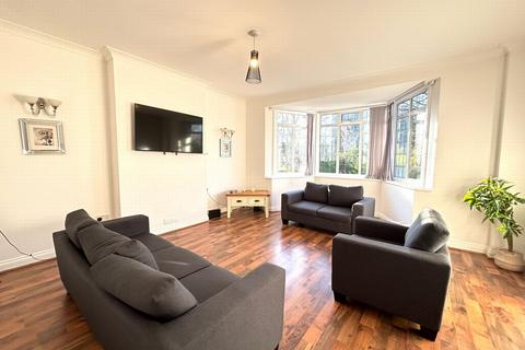 4 bedroom house to rent, Westhorne Avenue, Eltham, SE9