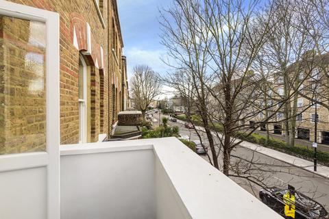 2 bedroom apartment to rent, Parkhill Road, Belsize Park, NW3