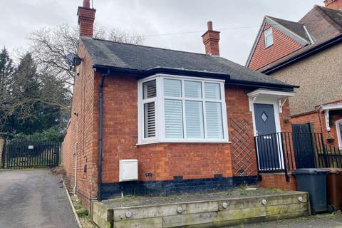 3 Murray Avenue, Northampton, NN2 7BS