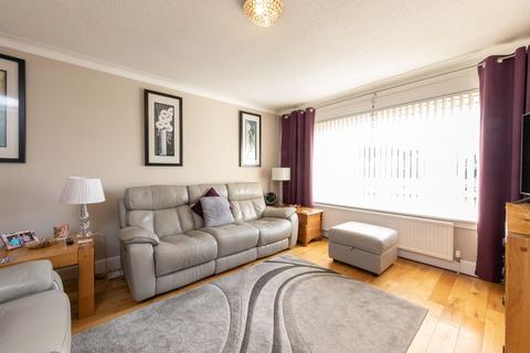 2 Coralbank, Rattray, Blairgowrie, PH10 7EN