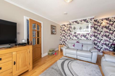2 Coralbank, Rattray, Blairgowrie, PH10 7EN