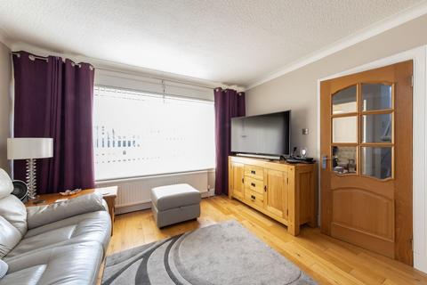2 Coralbank, Rattray, Blairgowrie, PH10 7EN