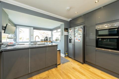 2 Coralbank, Rattray, Blairgowrie, PH10 7EN