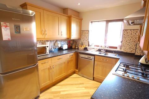 4 bedroom semi-detached house to rent, Damson Close, Red Lodge, Bury St Edmunds, Suffolk, IP28