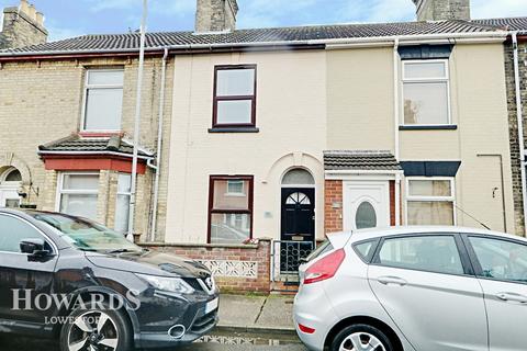 92 Queens Road, Lowestoft, NR32 1TD