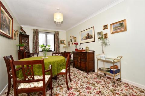 Heatherbank, 2 Dene Drive, Longfield, DA3 7JR