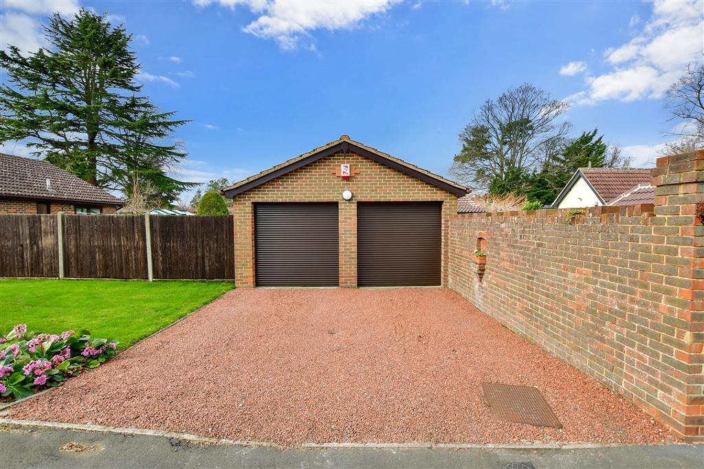 Driveway/Parking