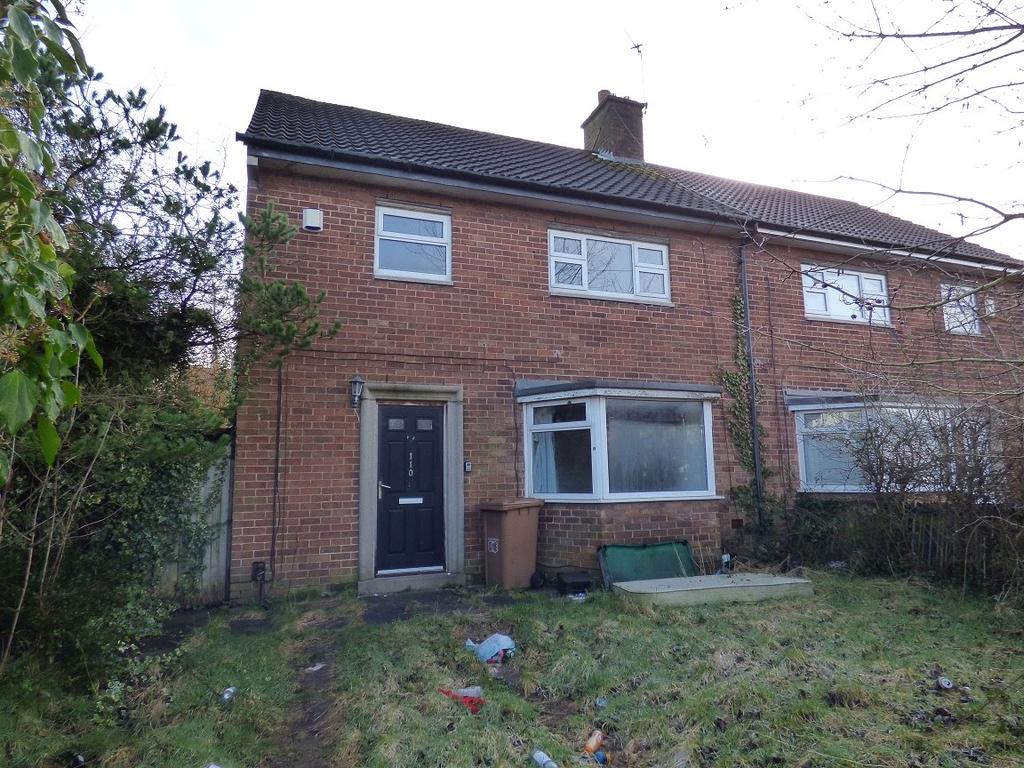 Kenyon Way, Little Hulton... 3 bed semidetached house £85,000