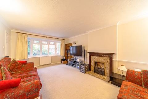 9 Adam Close, Baughurst, Tadley, RG26 5HG