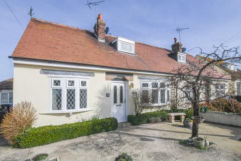 39 Canute Road, Birchington, CT7 9QH