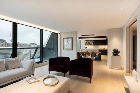 2 bedroom flat for sale - Cork Street, Mayfair, London, W1S