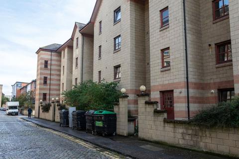 2 bedroom flat to rent - Mitchell Street, Leith, Edinburgh, EH6