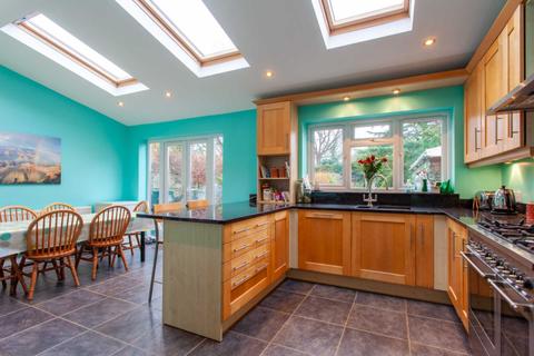 63 Balmore Drive, Caversham, Reading, RG4 8NN