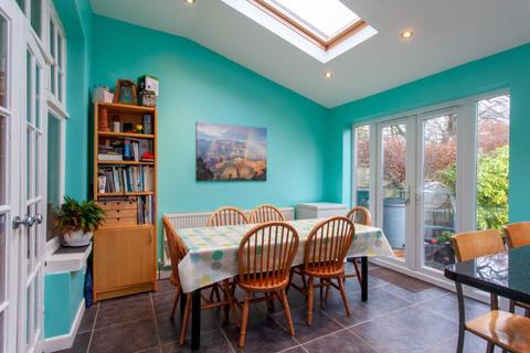 63 Balmore Drive, Caversham, Reading, RG4 8NN