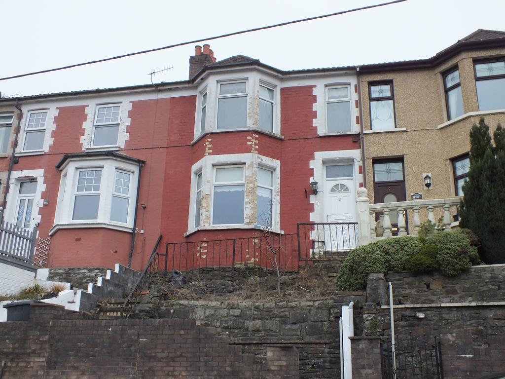 Richmond Road, Six Bells, Abertillery. NP13 2PQ 4 bed terraced house