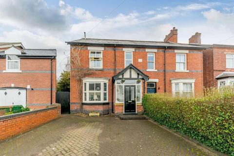 163 Birmingham Road, Lichfield, WS14 9BJ