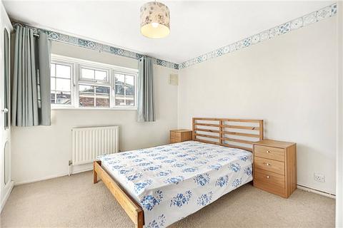 6 Sondes Street, London, SE17 2PQ