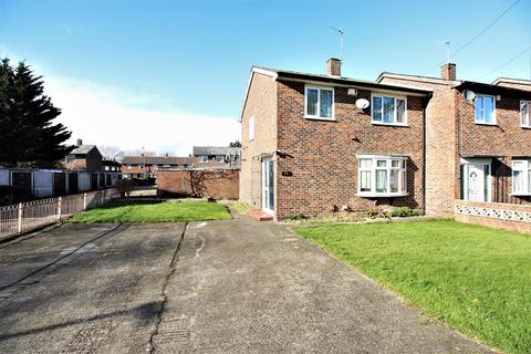 56 Edington Road, London, SE2 9JT