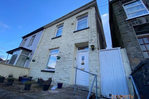 20 Gilfach Road, Tonypandy, CF40 1BP
