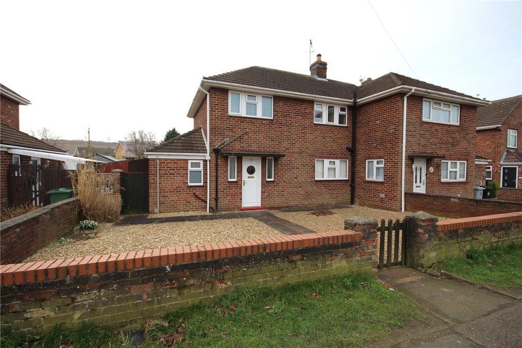 Harrowby Lane, Grantham, NG31 2 bed semidetached house £750 pcm (£