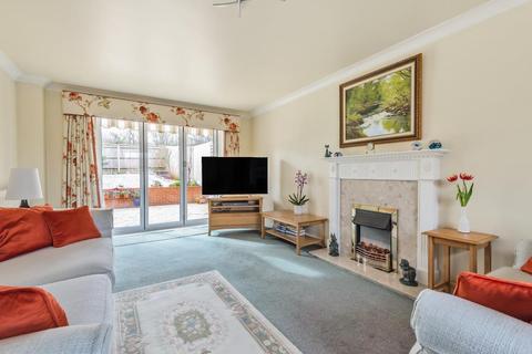 7 Firecrest Road, Kempshott, Basingstoke, RG22 5UL