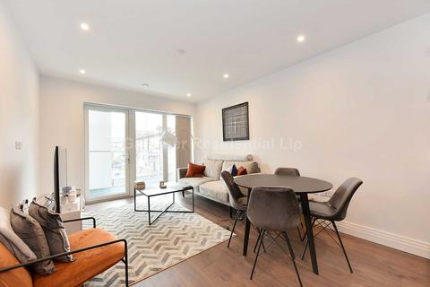 1 bedroom apartment for sale, Filmworks Walk, London