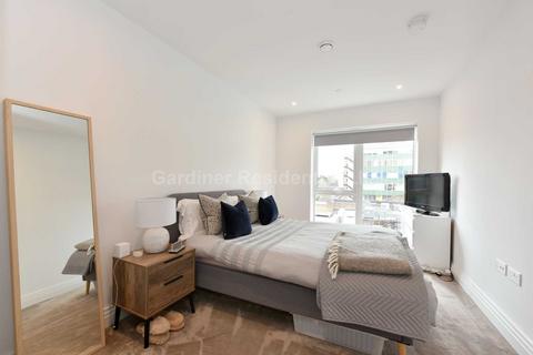 1 bedroom apartment for sale, Filmworks Walk, London